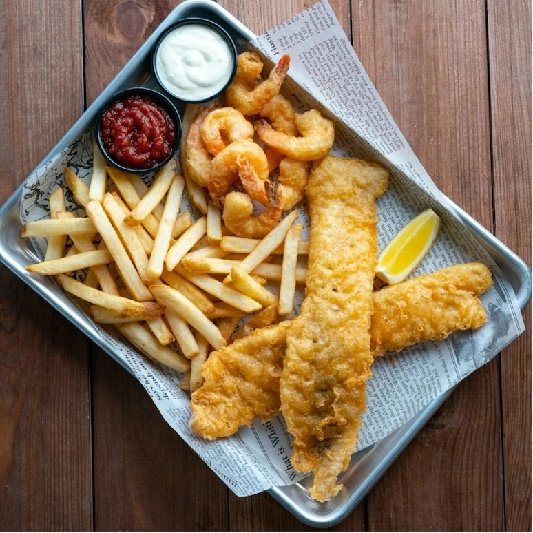 ENDLESS<br> FISH &<br> SHRIMP<br>MONDAYS