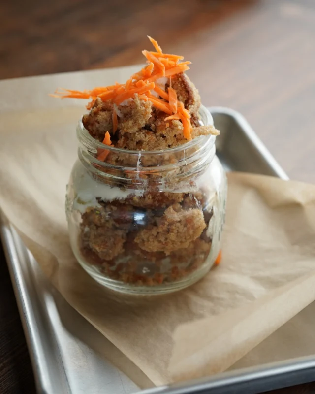Carrot cake, but make it jarred—layers of sweet,  perfection!
#joeys # #foodie #fishandchips